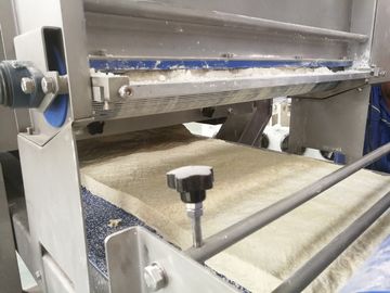 De industriële die Machine van het Bladerdeegdeeg wordt gebruikt om Gelamineerd Deegblok te veroorzaken leverancier